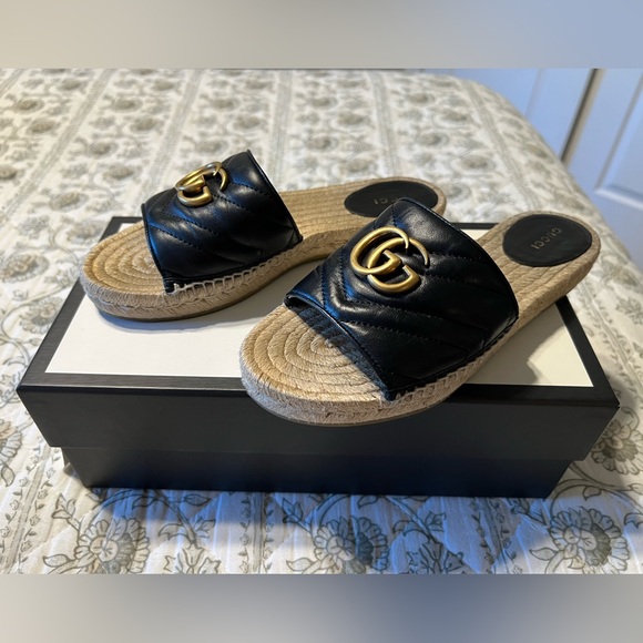 GUCCI GG MARMONT MATELASSE LEATHER BLACK ESPADRILLE SANDAL WOMEN 37 (7 US) - Picture 3 of 9